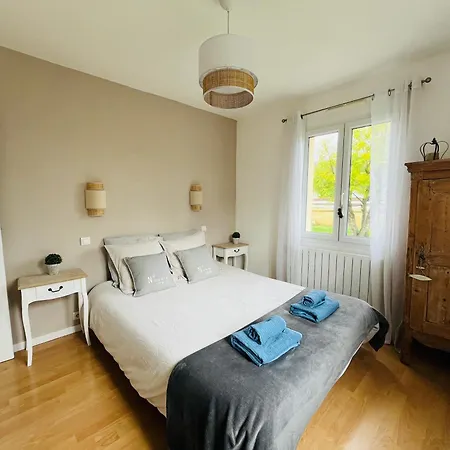 Le 4 Maison De Charme Proche De La Wifi 度假居