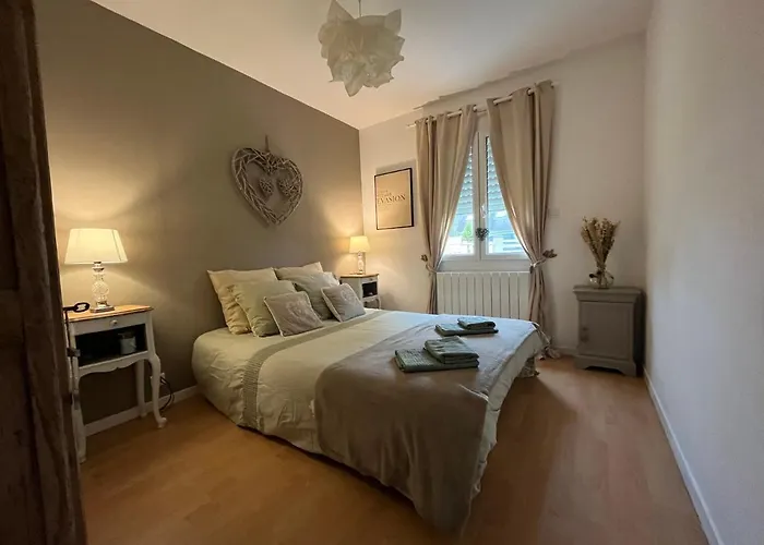 Le 4 Maison De Charme Proche De La Wifi Casa de Férias