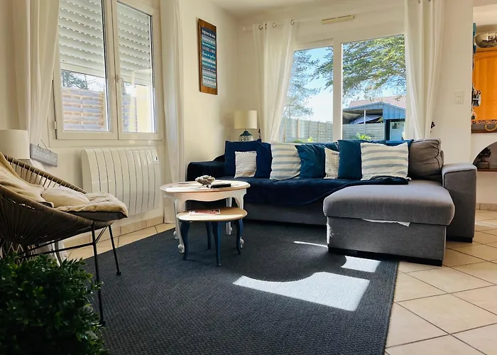 Le 4 Maison De Charme Proche De La Wifi Casa de Férias Barneville-Carteret